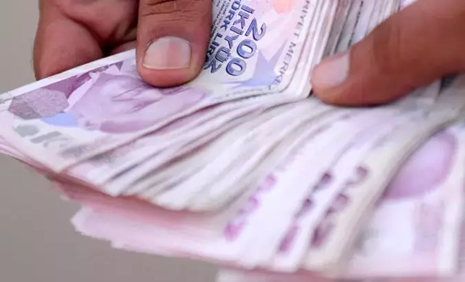 TÜRK-İŞ: Açlık sınırı 35 bin 174 TL, yoksulluk sınırı 114 bin 576 TL oldu