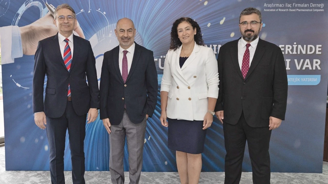 Türkiye'ye klinik araştırma yatırımı 2025 yılında yüzde 24 artışla 21,2 milyar TL'ye ulaşırken