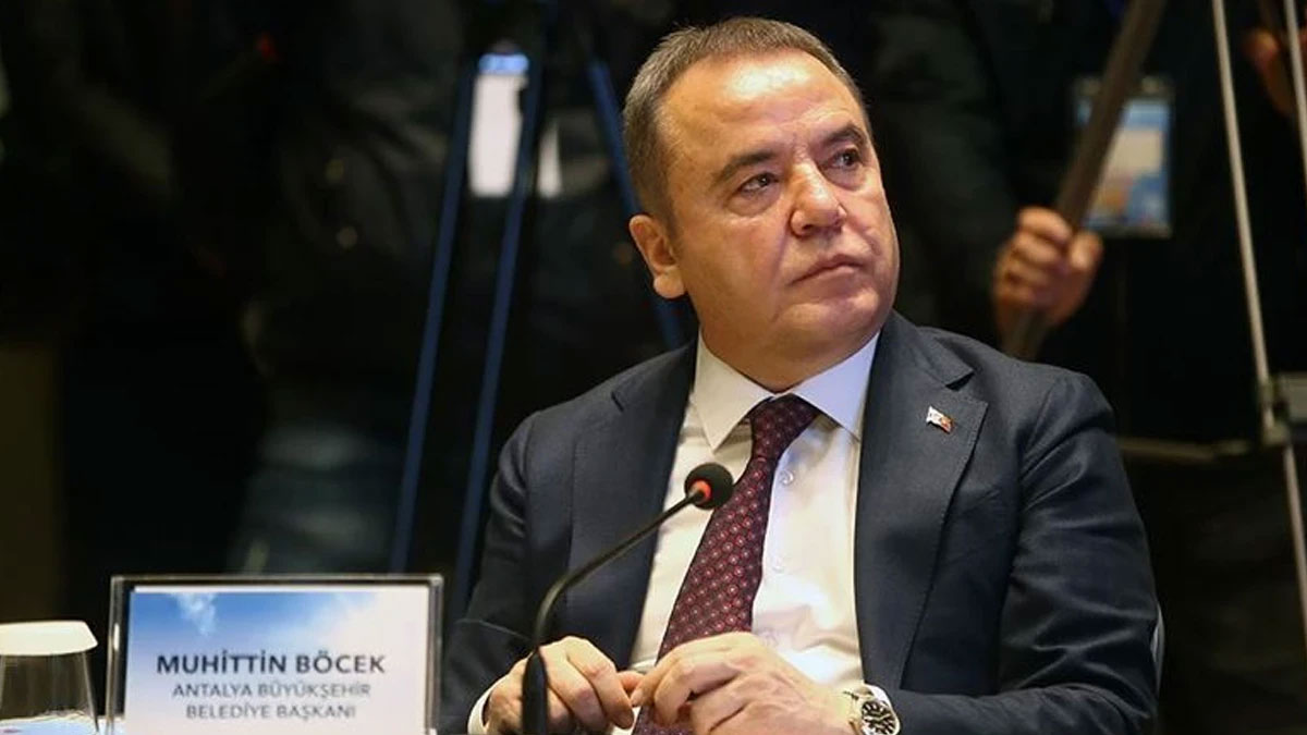 Tutuklu Başkan Muhittin Böcek hastaneye kaldırıldı
