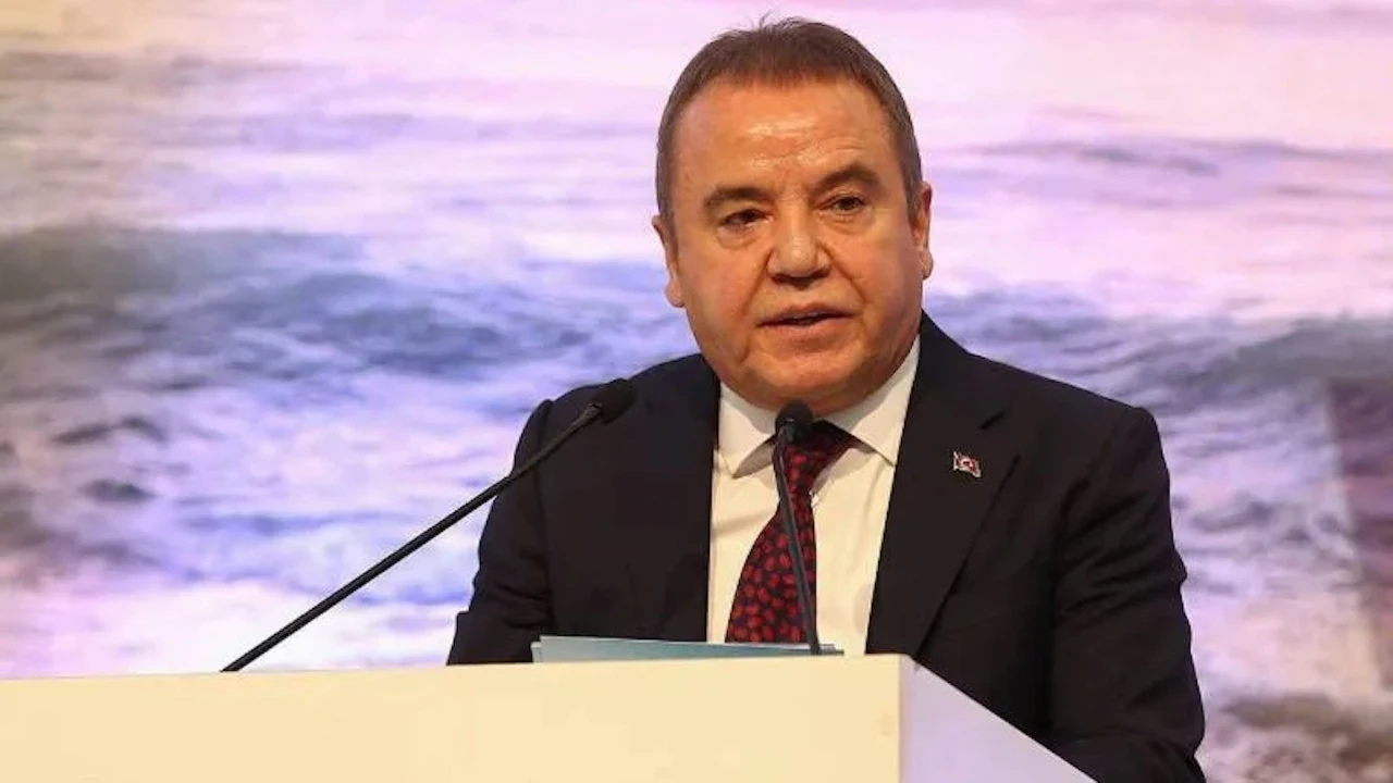 Tutuklu Muhittin Böcek'ten duygusal bayram mesajı