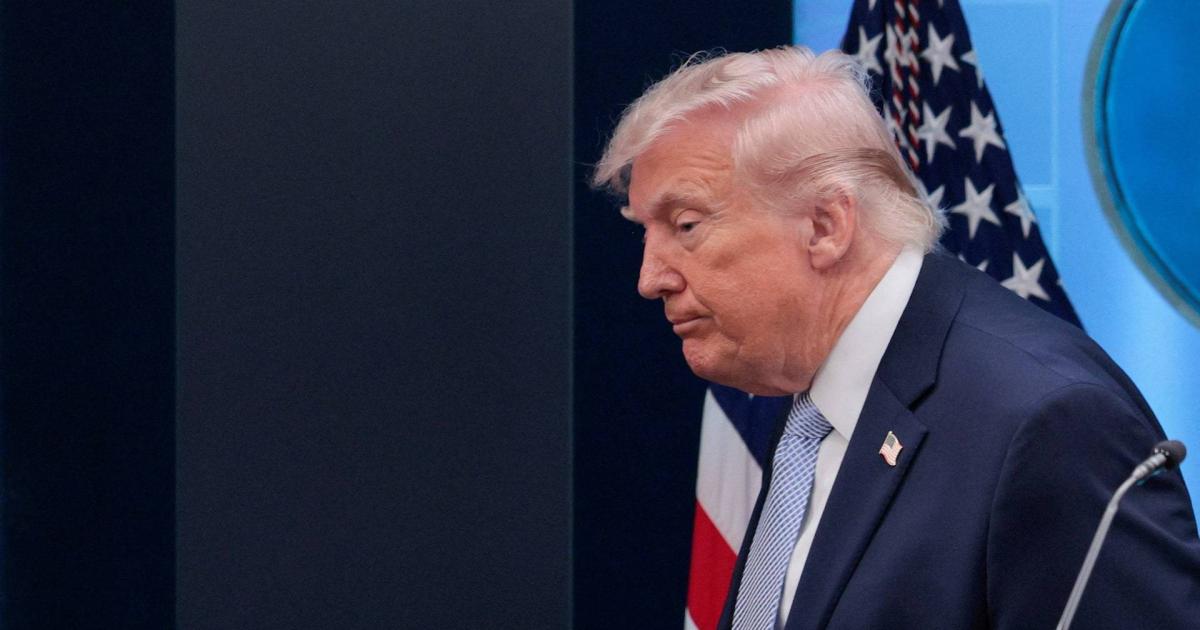 Yeni anketlerde Trump dibin dibini gördü