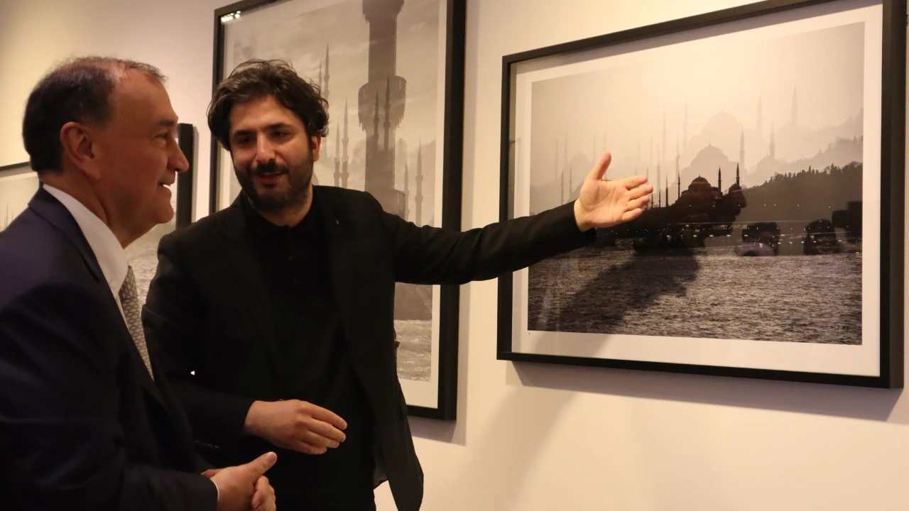 Yıldız Holding 'Gök Kubbe' sergisine ev sahipliği yapıyor
