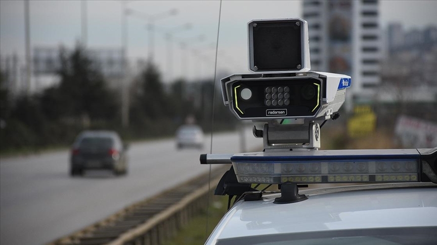 Yola çıkacaklar dikkat. Bayram tedbirleri açıklandı "Tuzak radar yok"