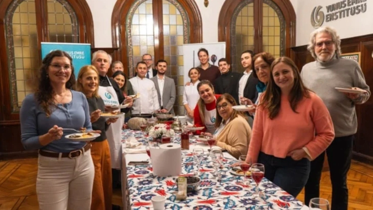 Yunus Emre Enstitüsü'nden yolsuzluk davası sürerken tepki çeken lüks yemek daveti